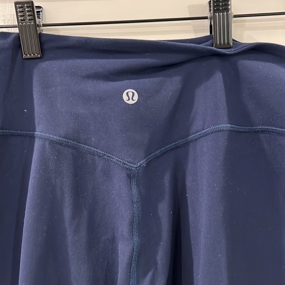 LULULEMON NAVY JOGGERS - Picture 3 of 4